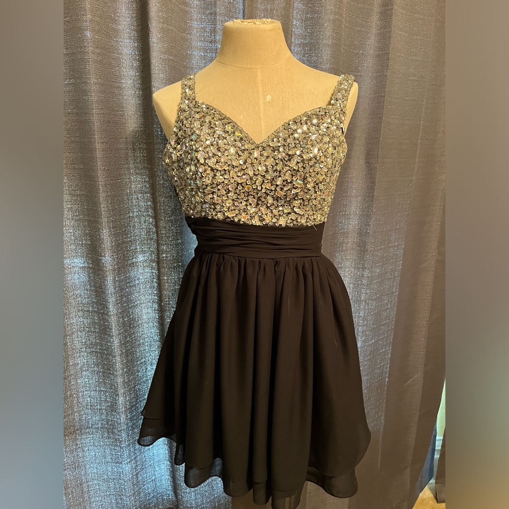 Homecoming dress